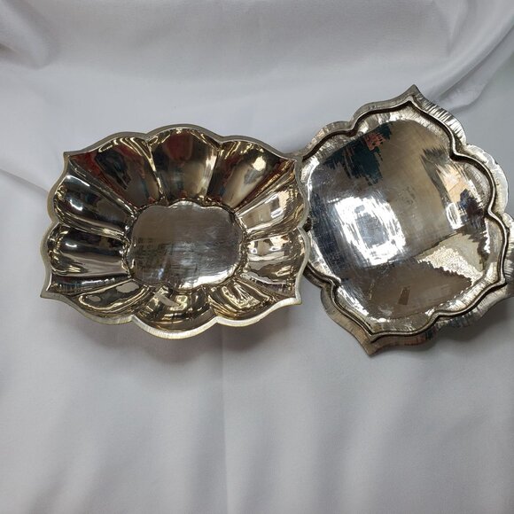 Vintage Silver Tone Brass Inlay Jewelry Trinket Box Floral Design Made in India - Picture 11 of 16